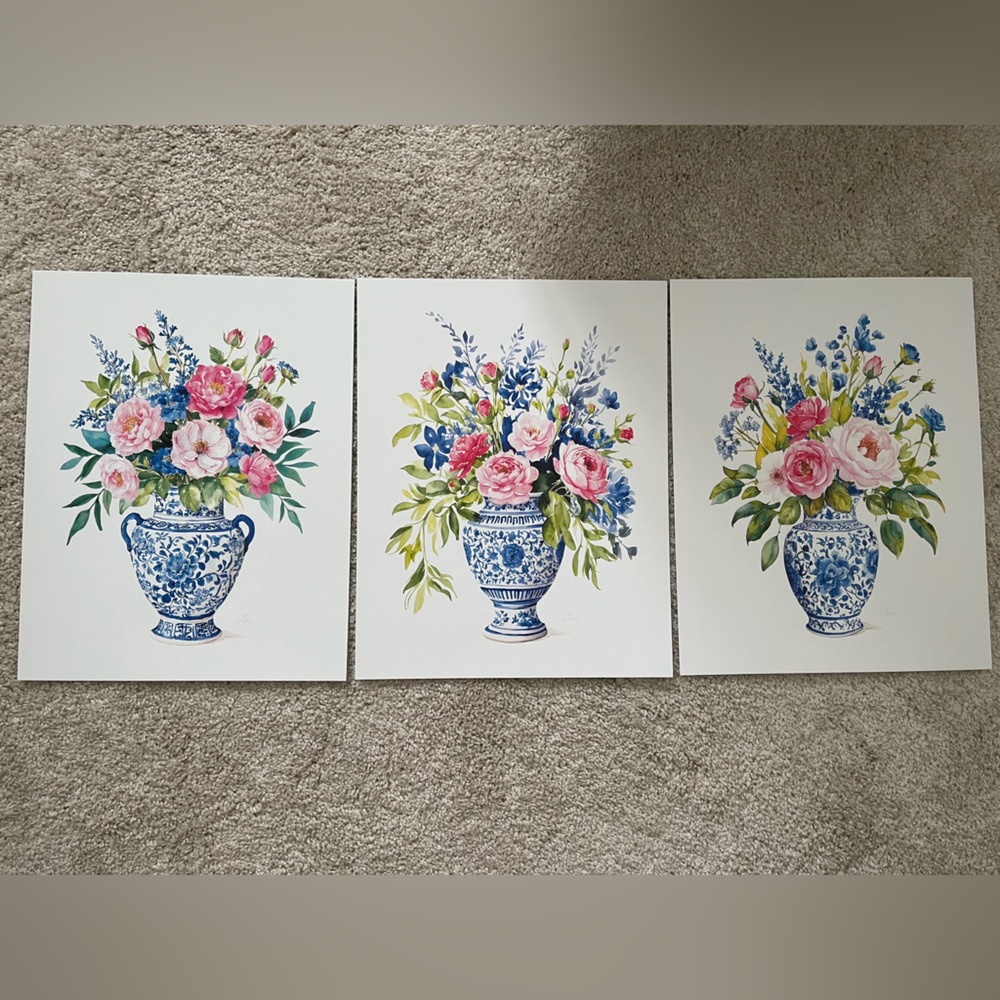 Floral Vase Art Prints Set
